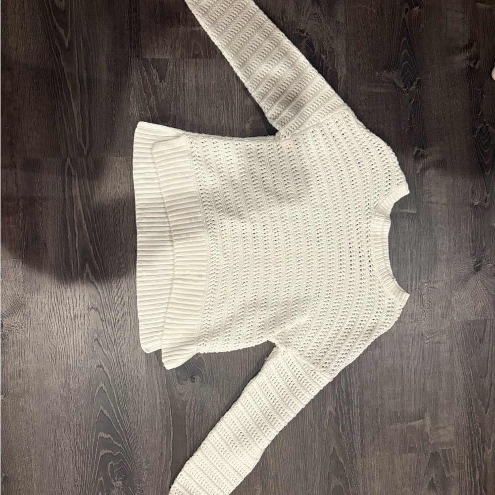 Aeropostale Classic White Knit Sweater